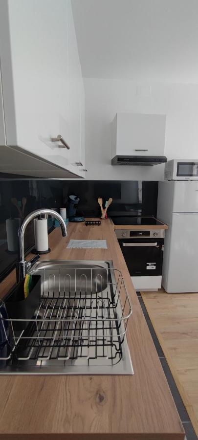 Appartement Le Petit Charcot Charleville-Mézières Extérieur photo
